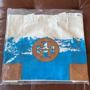 Tory Burch white & blue tote NWT